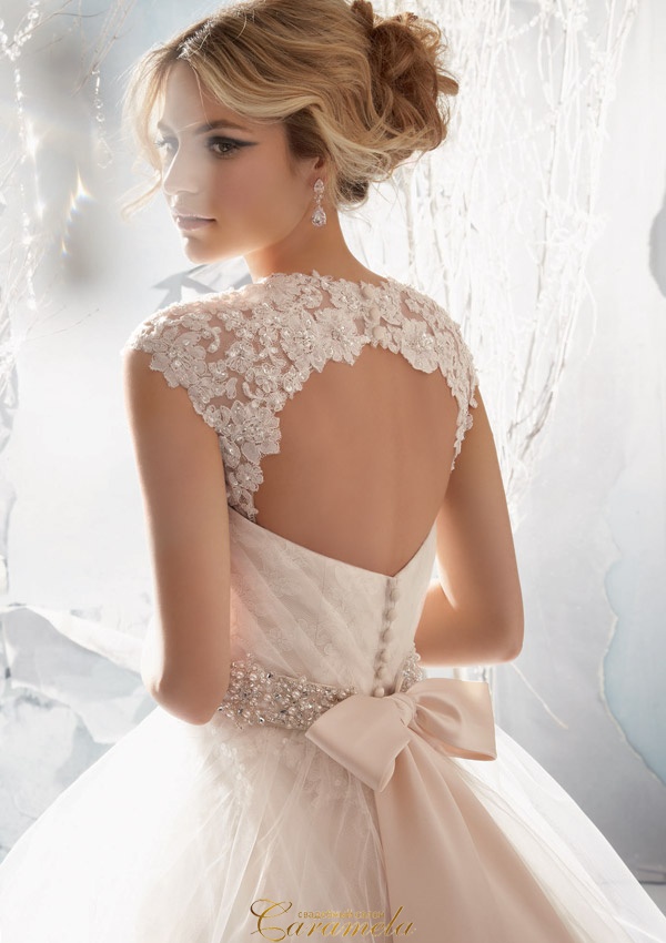 Грандиозные скидки на коллекцию американского дизайнера MORI LEE! Грандиозные скидки на коллекцию американского дизайнера MORI LEE!